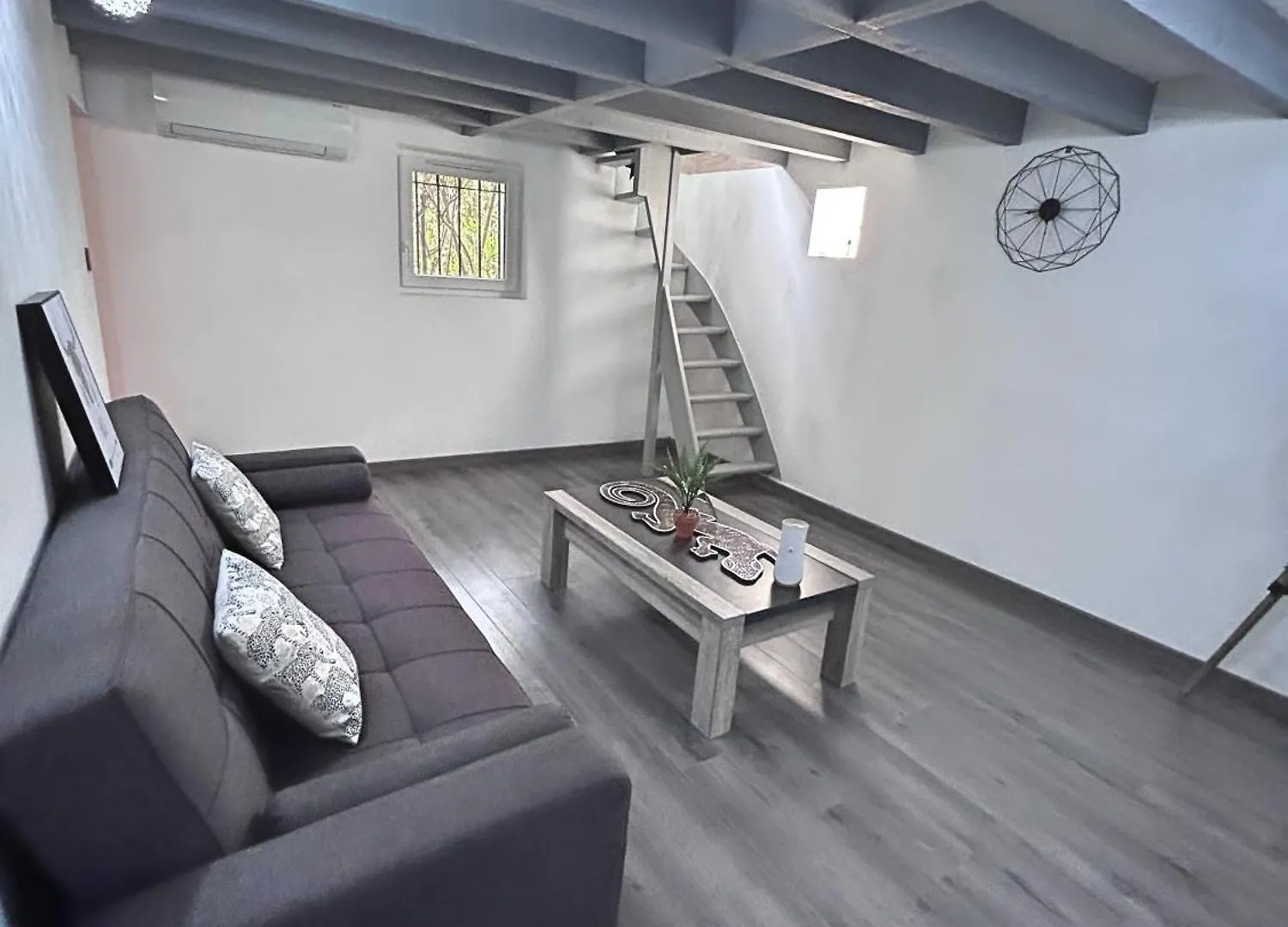Maison Duplex Climatisee Balneo Villa Toulouse Fransa